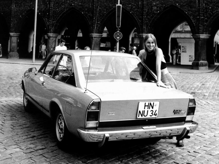  Fiat 124 Sport Coupe 1972 года  (фото 2 из 3)